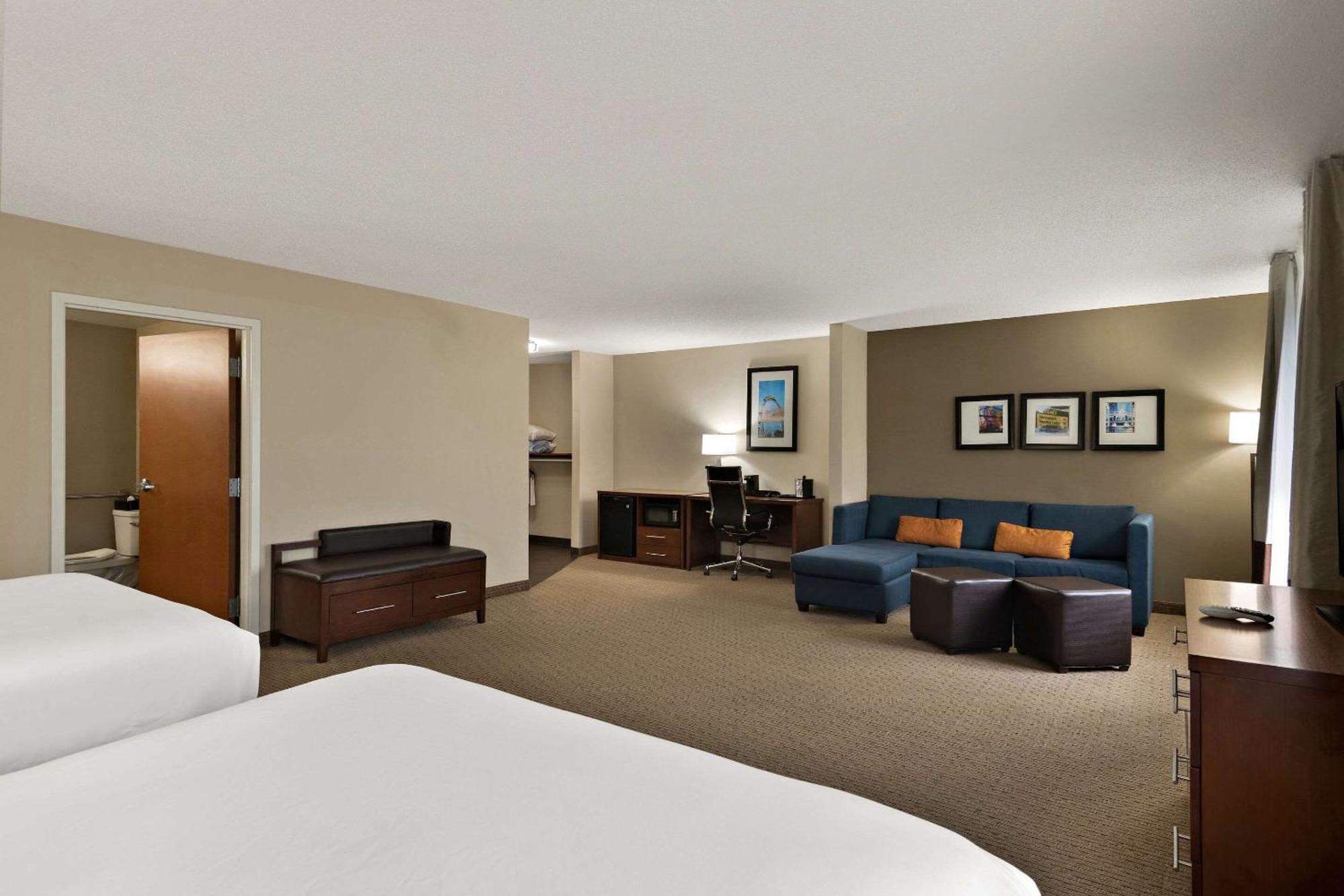 Comfort - Hershey Hotel Hummelstown